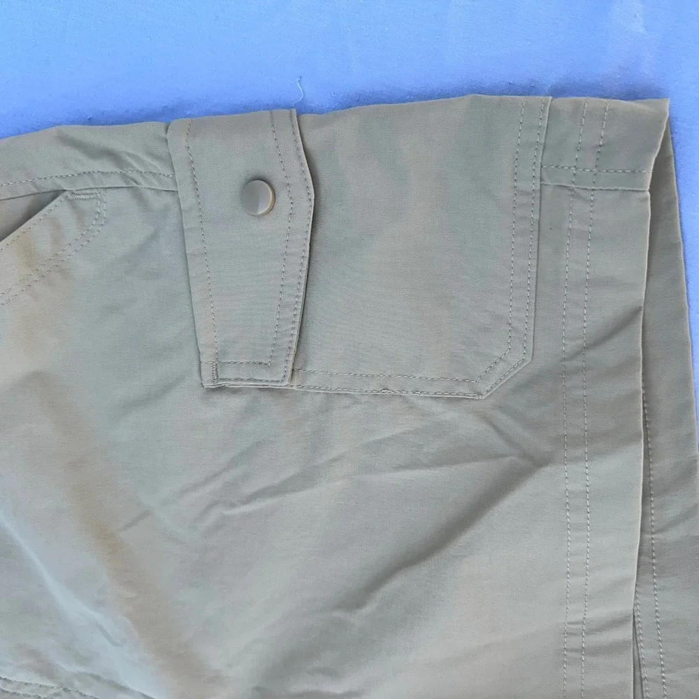 Eddie Bauer Cargo Shorts Women Size 14 Tan Hiking Utility Excellent‎ Breathable